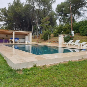 Appartement dans campagne aixoise